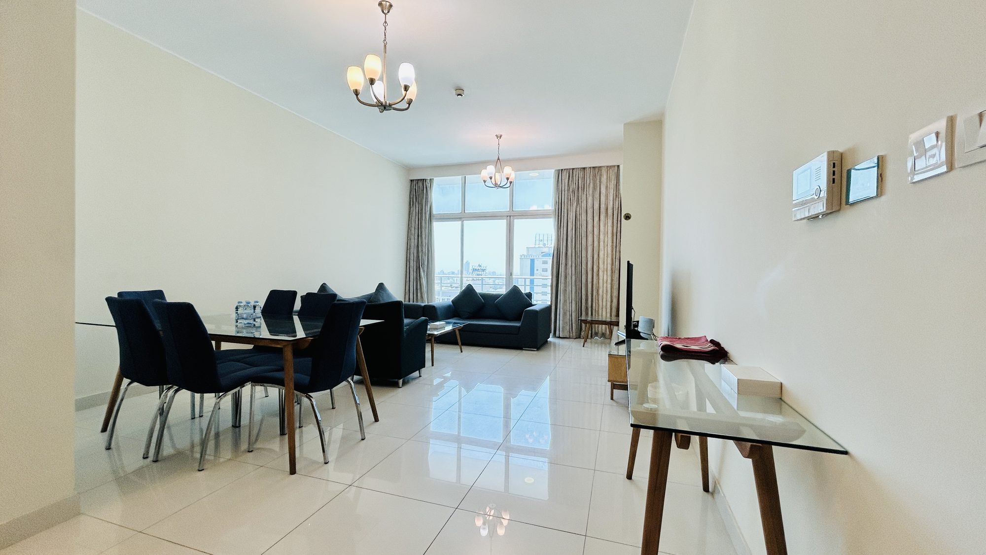 Two-Bedroom Apartment with Pool and Gym Access