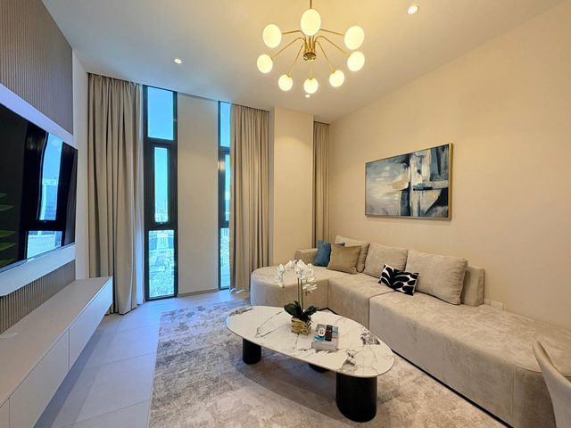 One-Bedroom Apartment with Dual Bathrooms