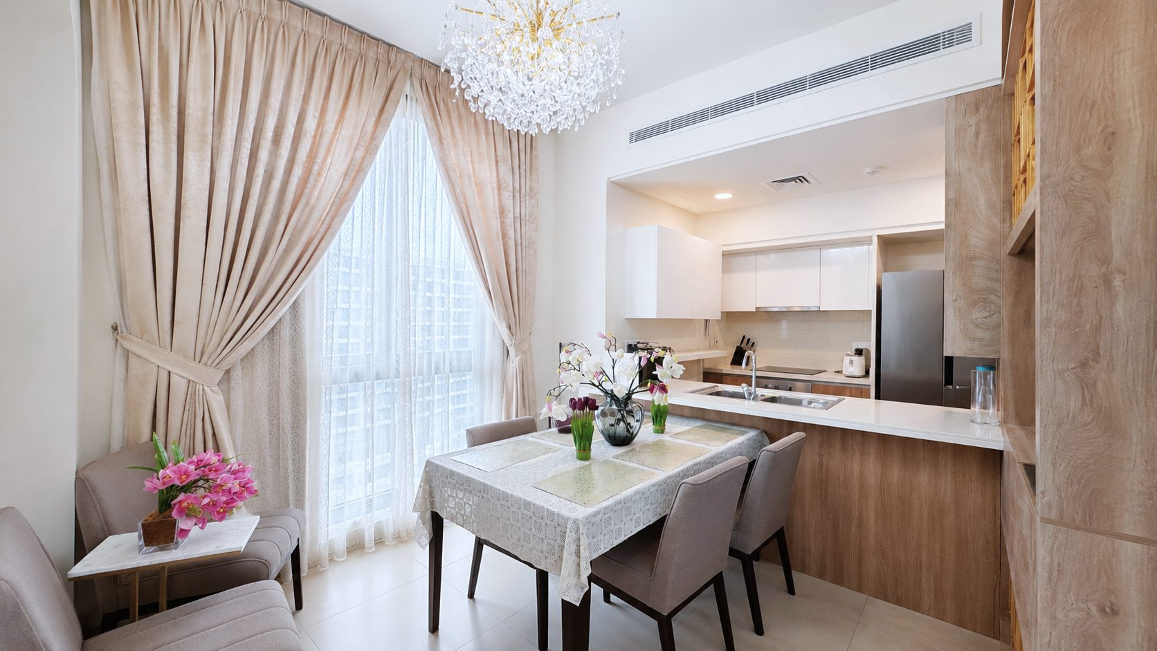 Three Bedroom Apartment with Maid Room