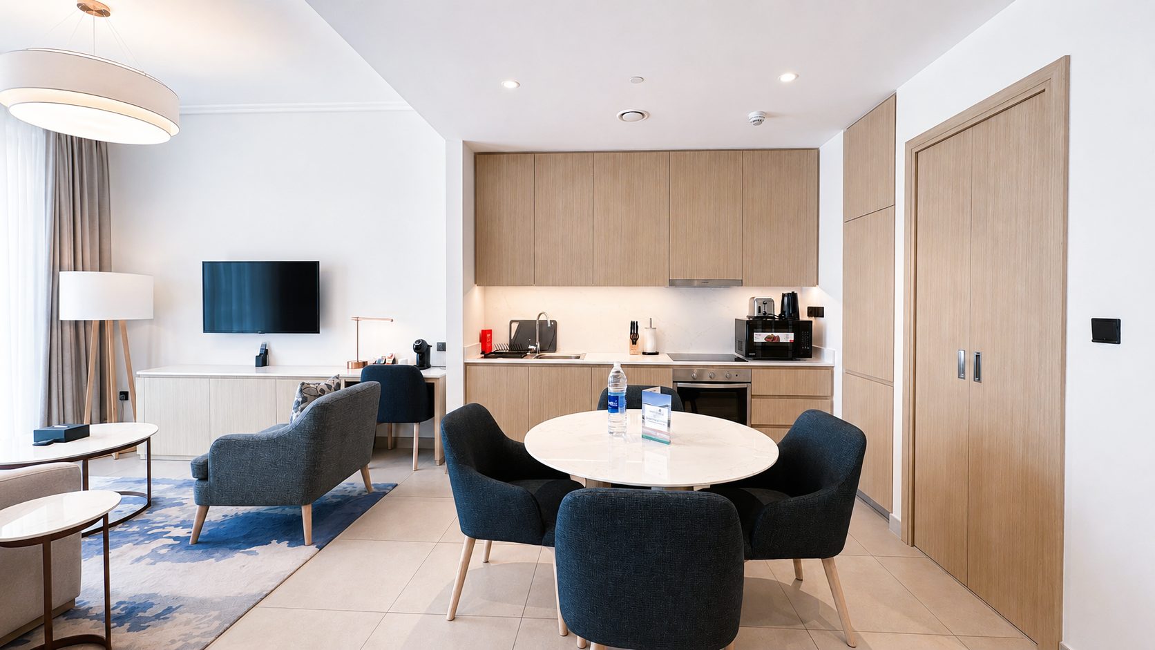 One-Bedroom Apartment, 51 sqm, Fully Furnished