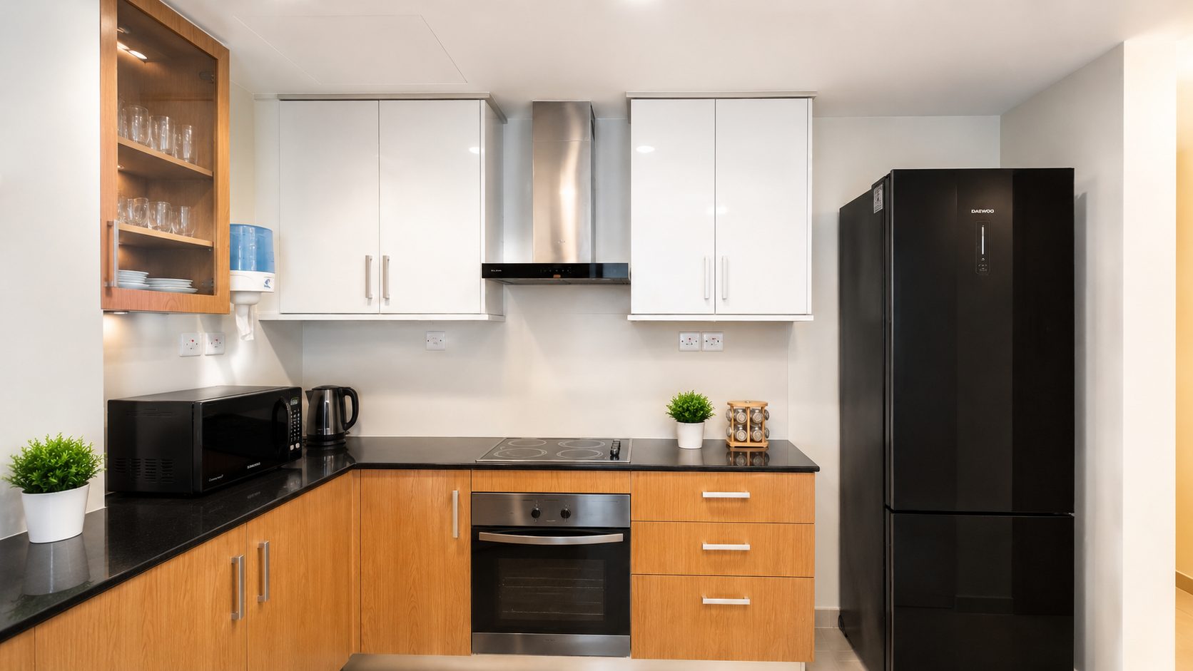2-Bedroom Apartment with Pool and Gym Access