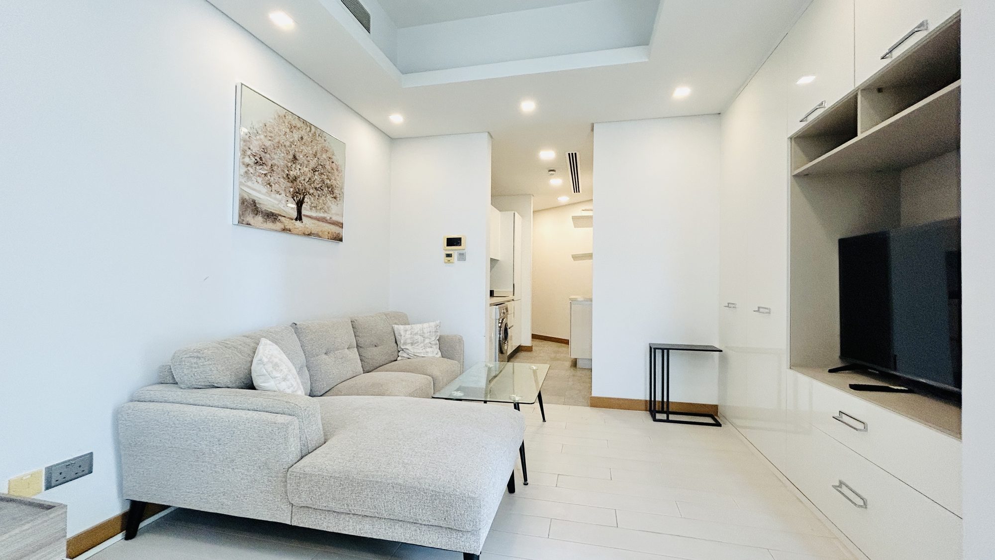 Studio Apartment with Balcony and Pool Access