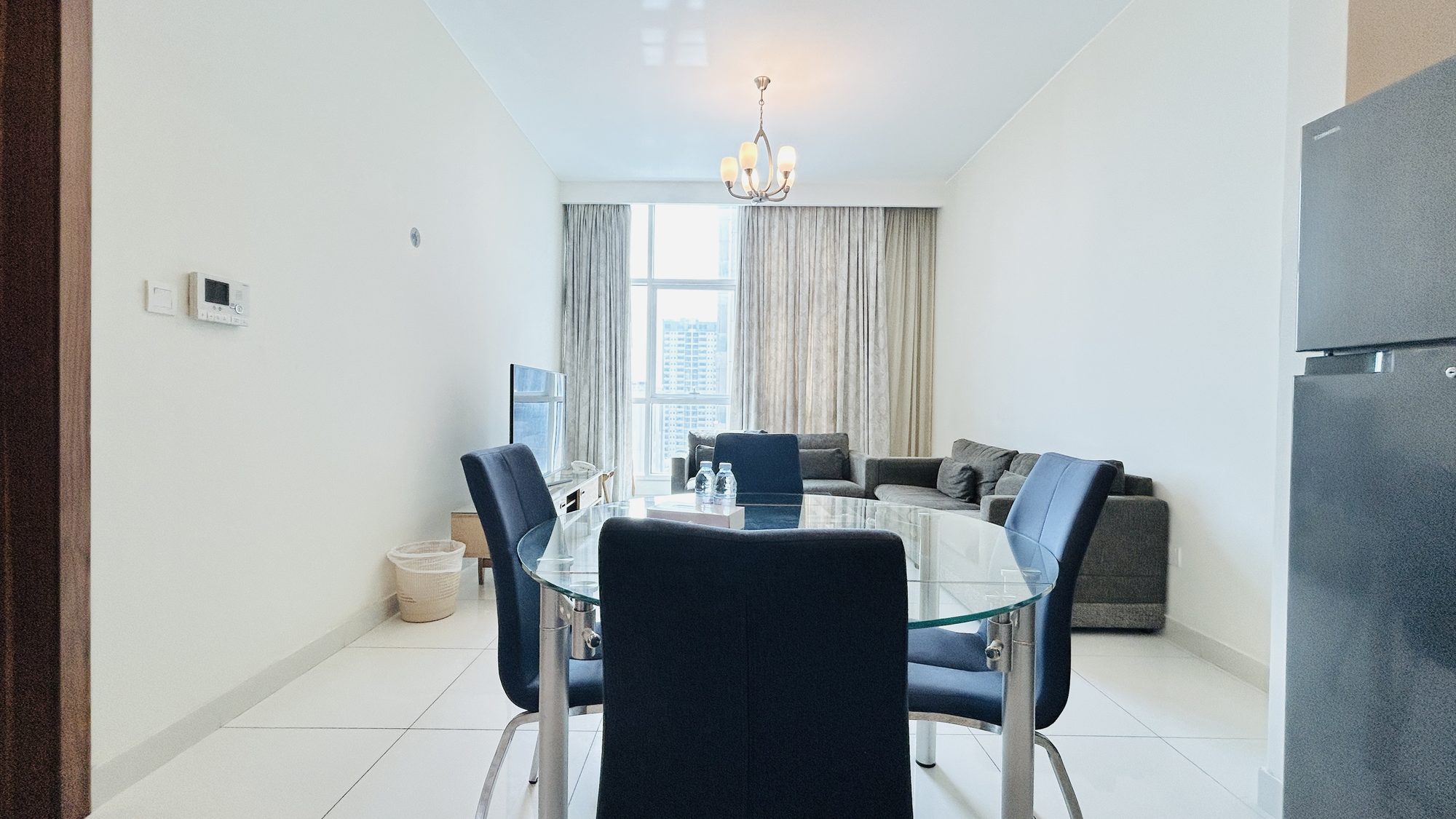 One Bedroom Apartment with Dual Bathrooms