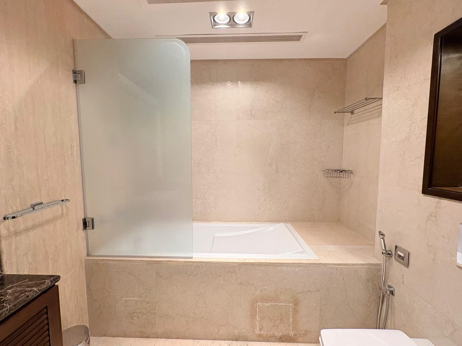 1 Bedroom Apartment with Water Views and Balcony
