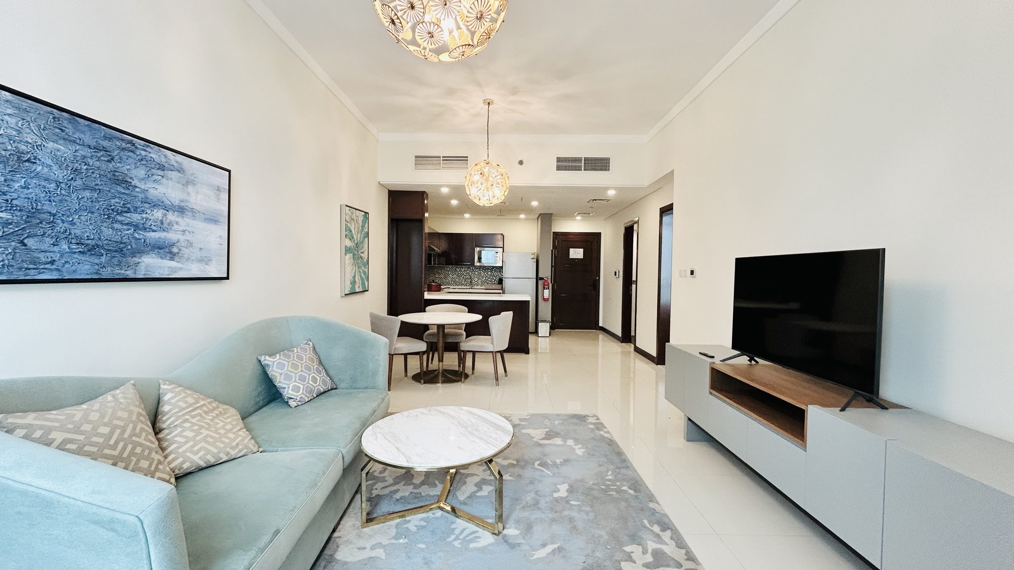 One-Bedroom Apartment with Two Bathrooms in Juffair