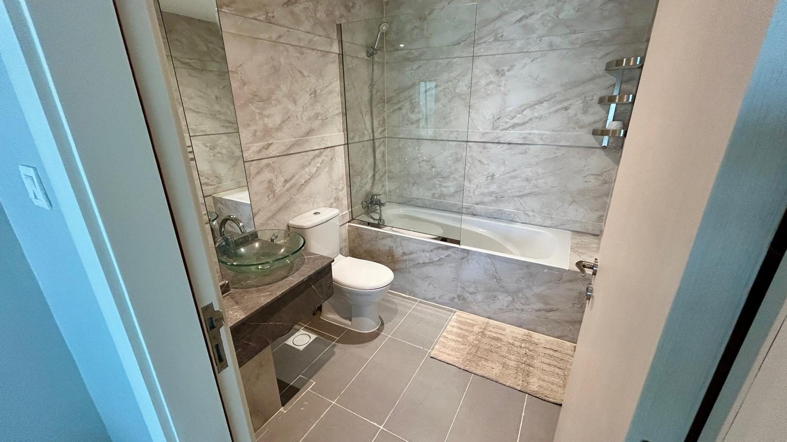 Three-Bedroom Apartment with Four Bathrooms
