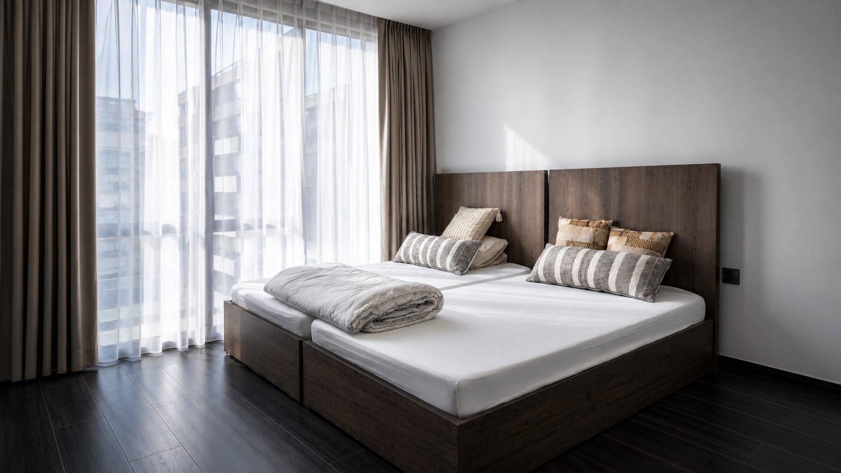 Two-Bedroom Apartment, Three Bathrooms, Seef