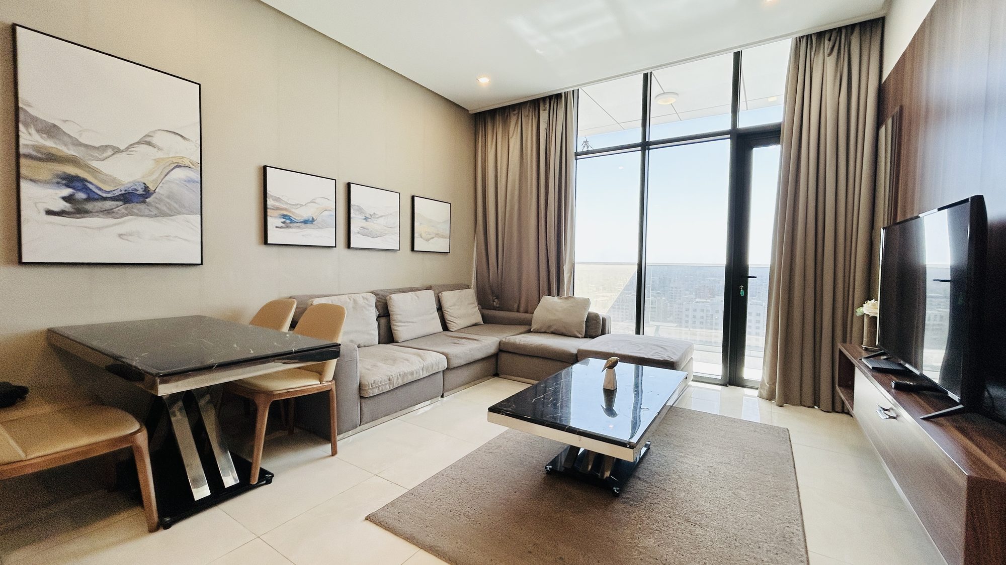 One-Bedroom Apartment with Balcony and Pool