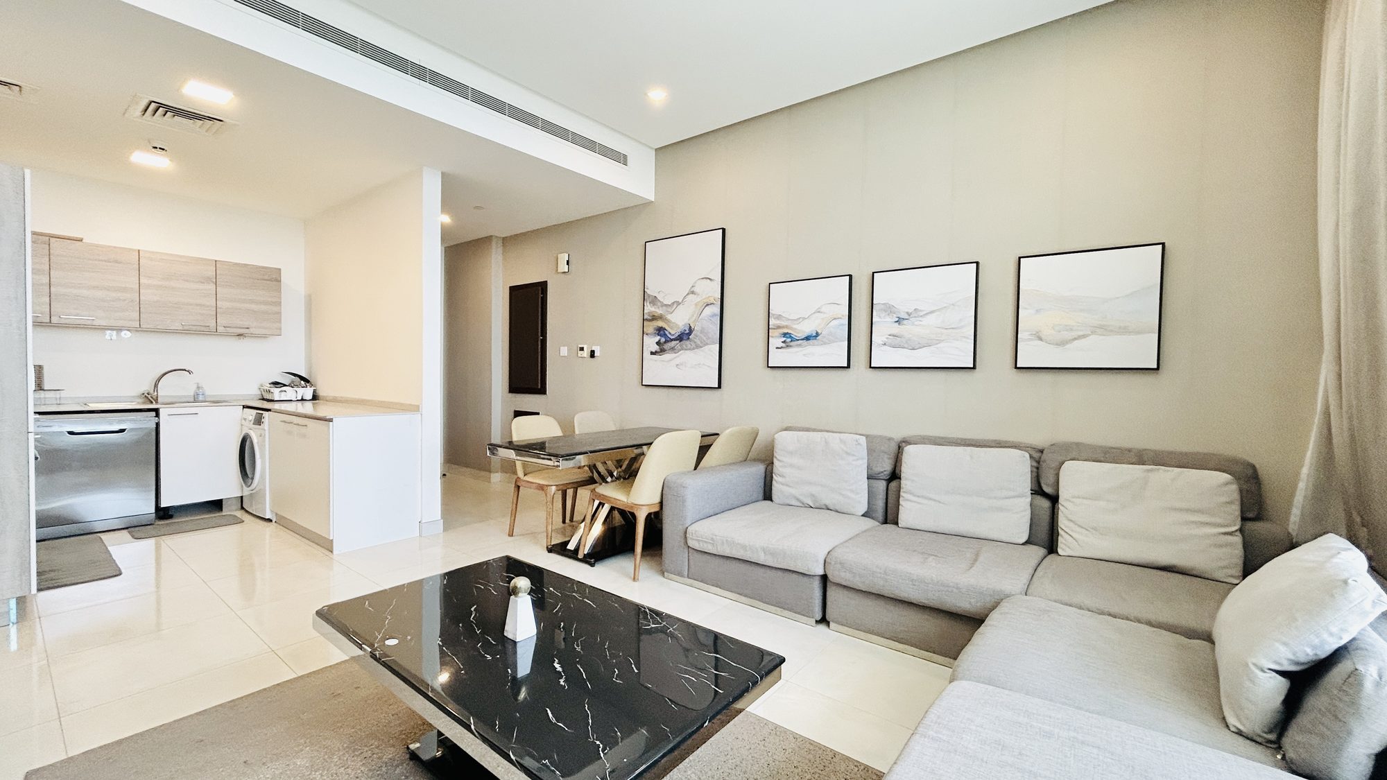 One-Bedroom Apartment with Balcony and Pool