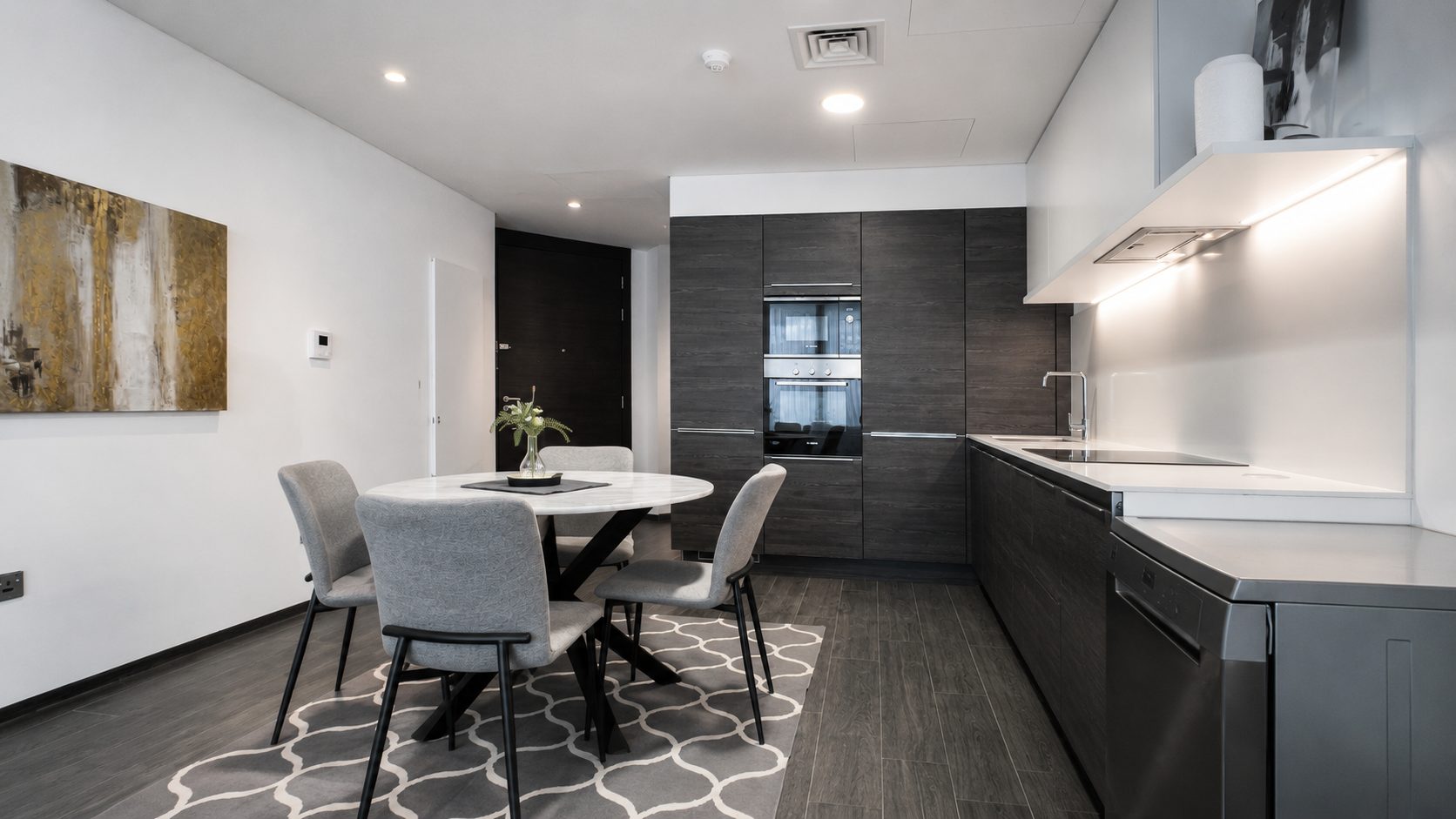 Two-Bedroom Apartment with Three Bathrooms