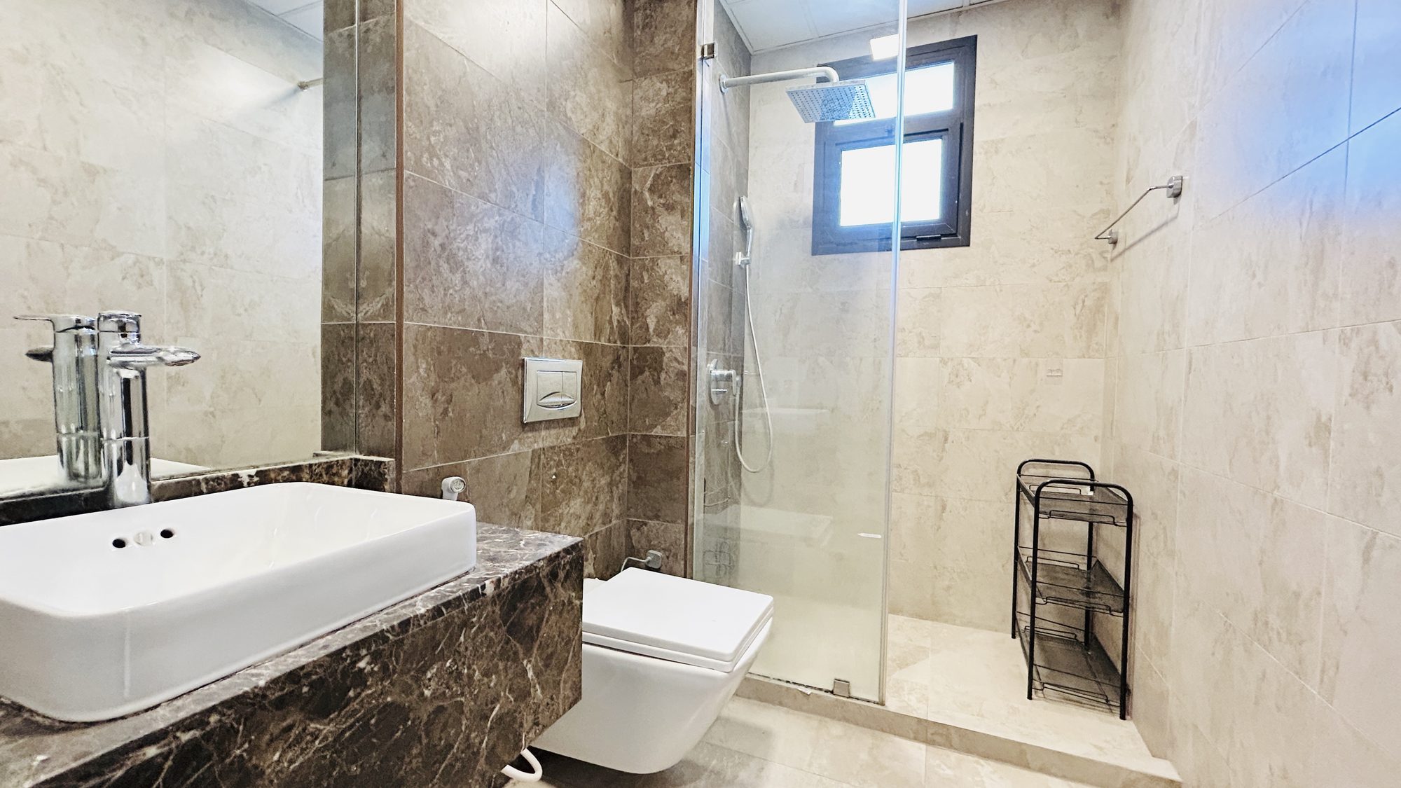 Fully Furnished Studio with Pool and Gym