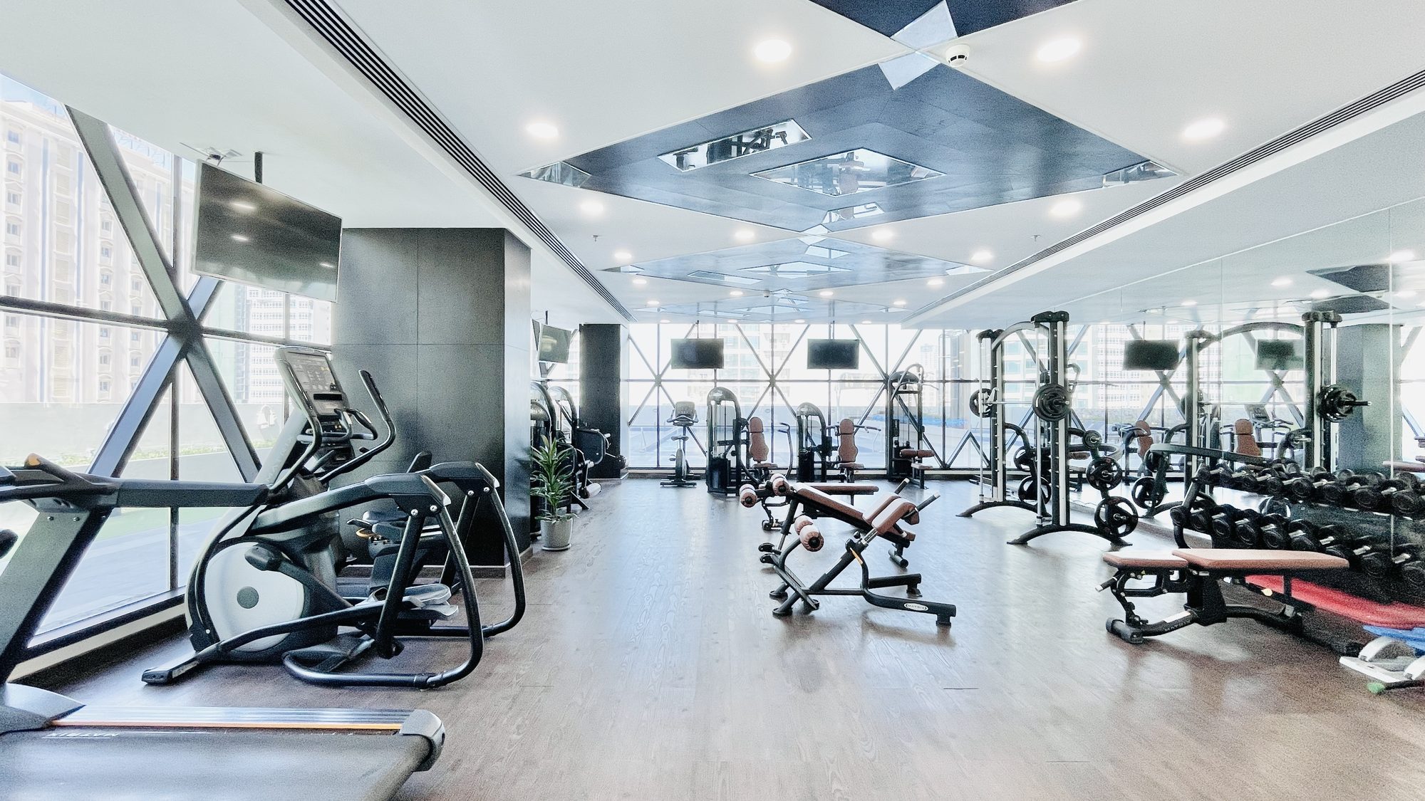 Fully Furnished Studio with Pool and Gym