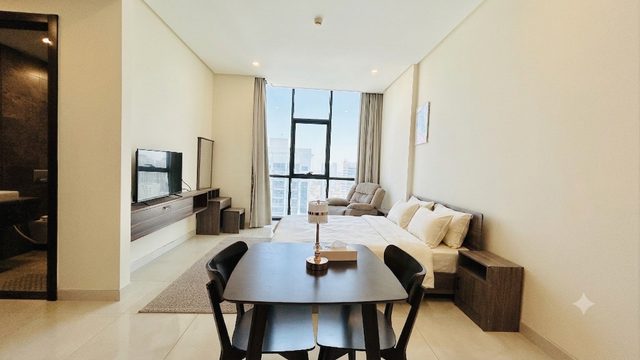 Fully Furnished Studio with Pool and Gym