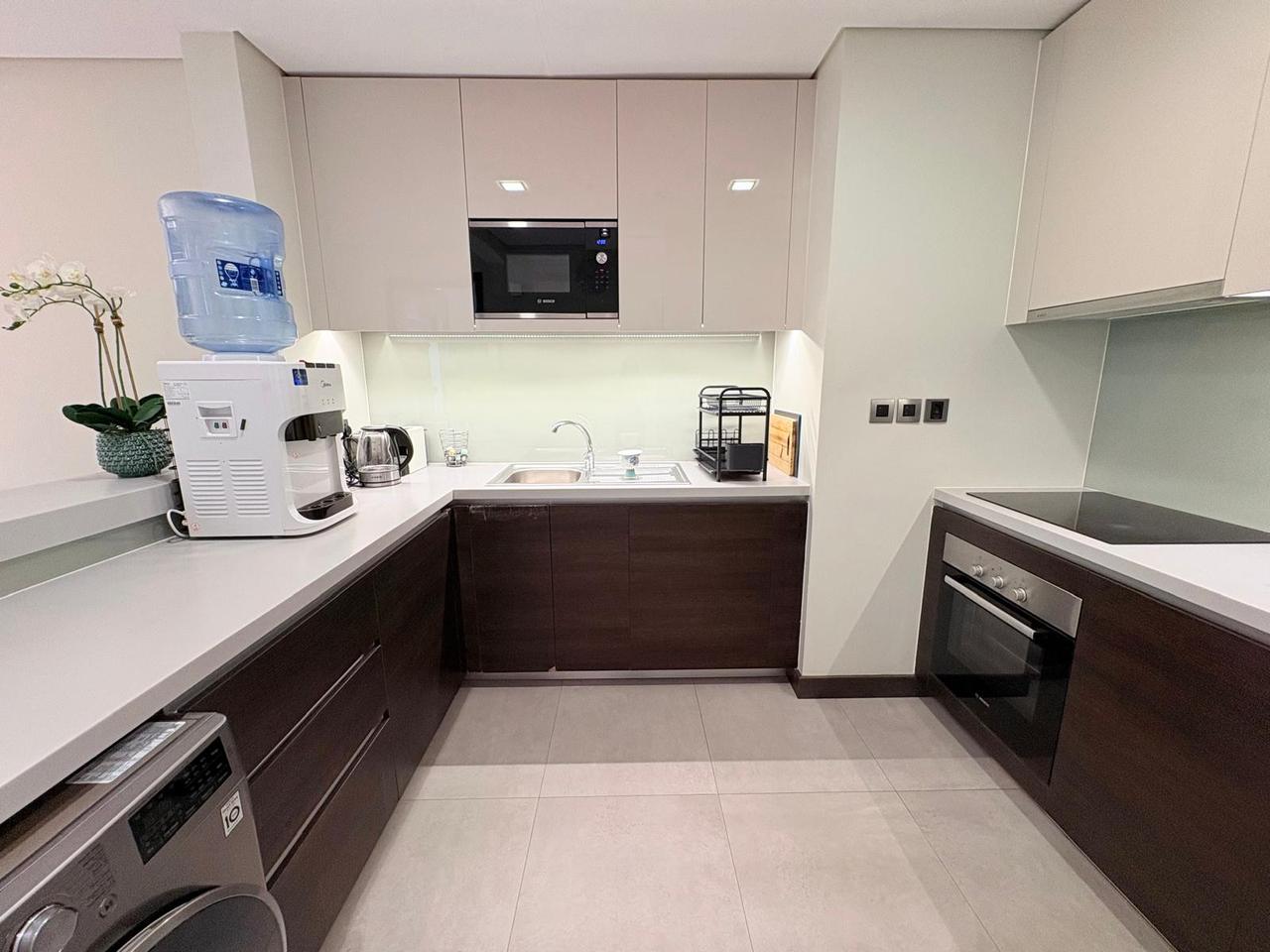 One Bedroom Apartment with Two Bathrooms