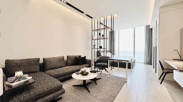 Fully-Furnished Studio Apartment with Gym and Pool