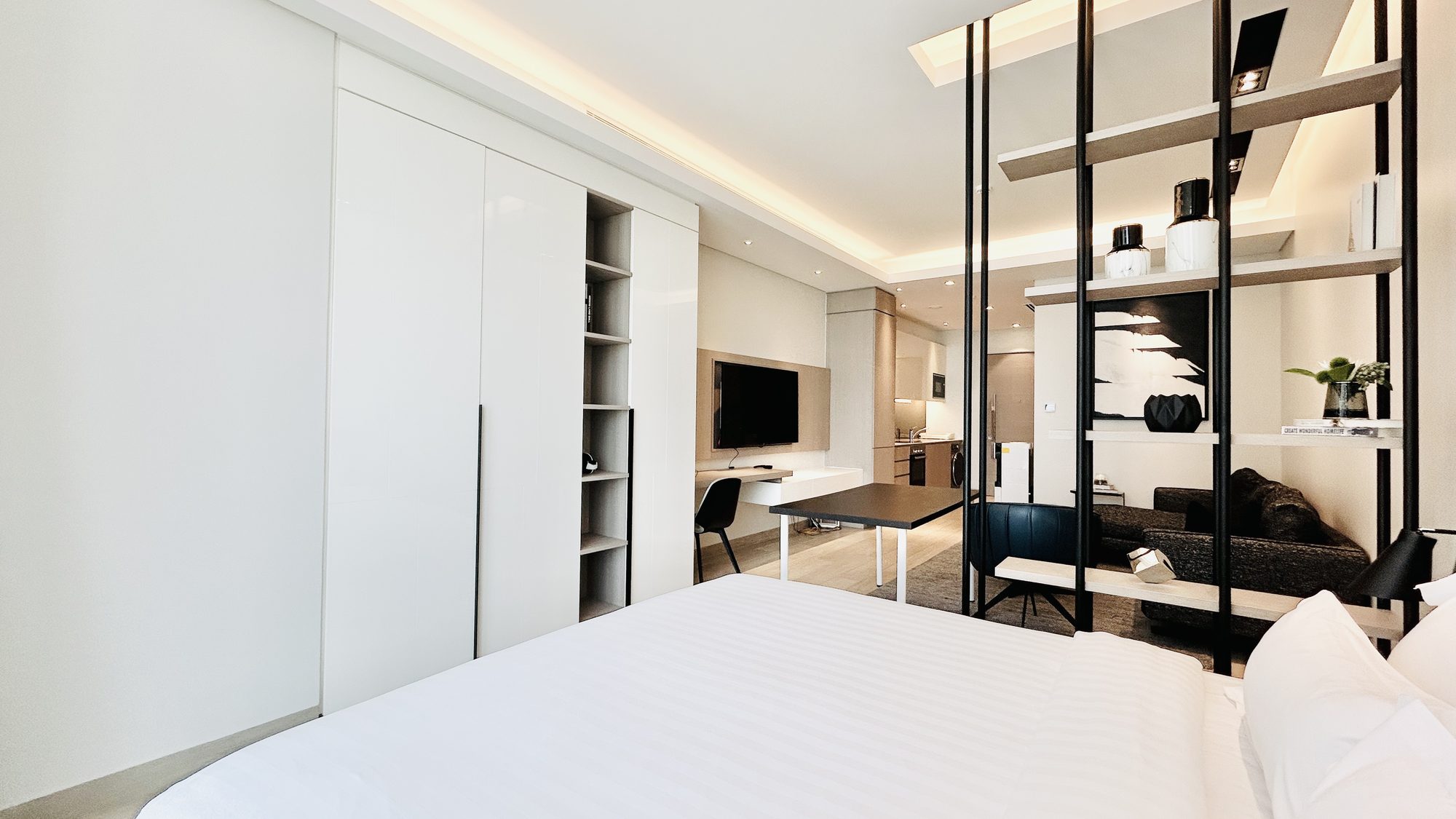 Fully Furnished Studio Apartment, 45 sqm