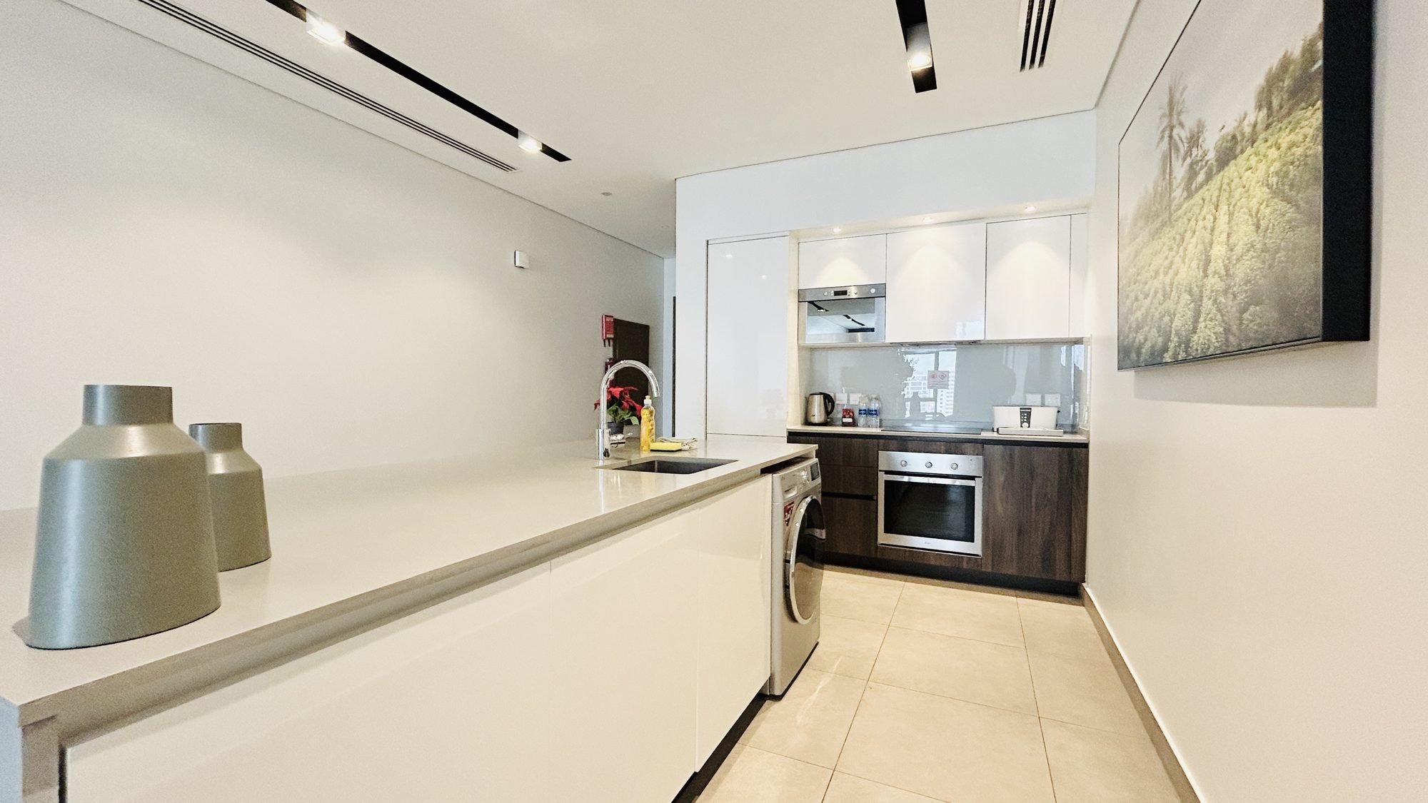 Three Bedroom Apartment, 146 sqm, Fully Furnished