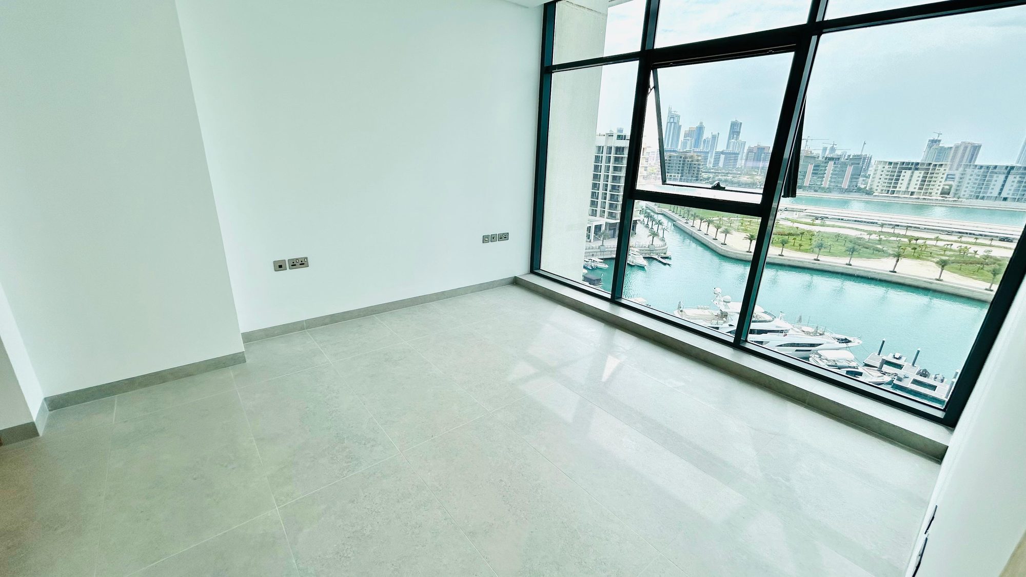 Two-Bedroom Penthouse with Private Jacuzzi