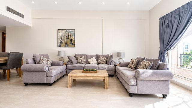 Three Bedroom Apartment with Shared Pool and Spa