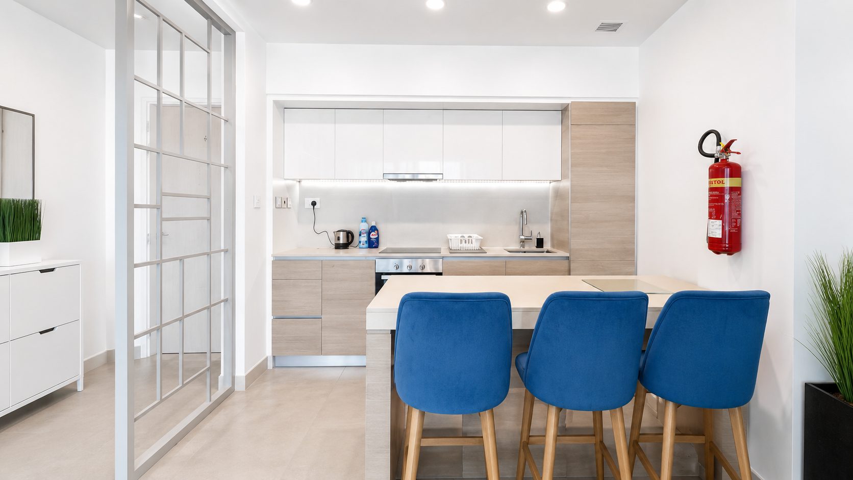 2 Bedroom Apartment with Pool and Gym