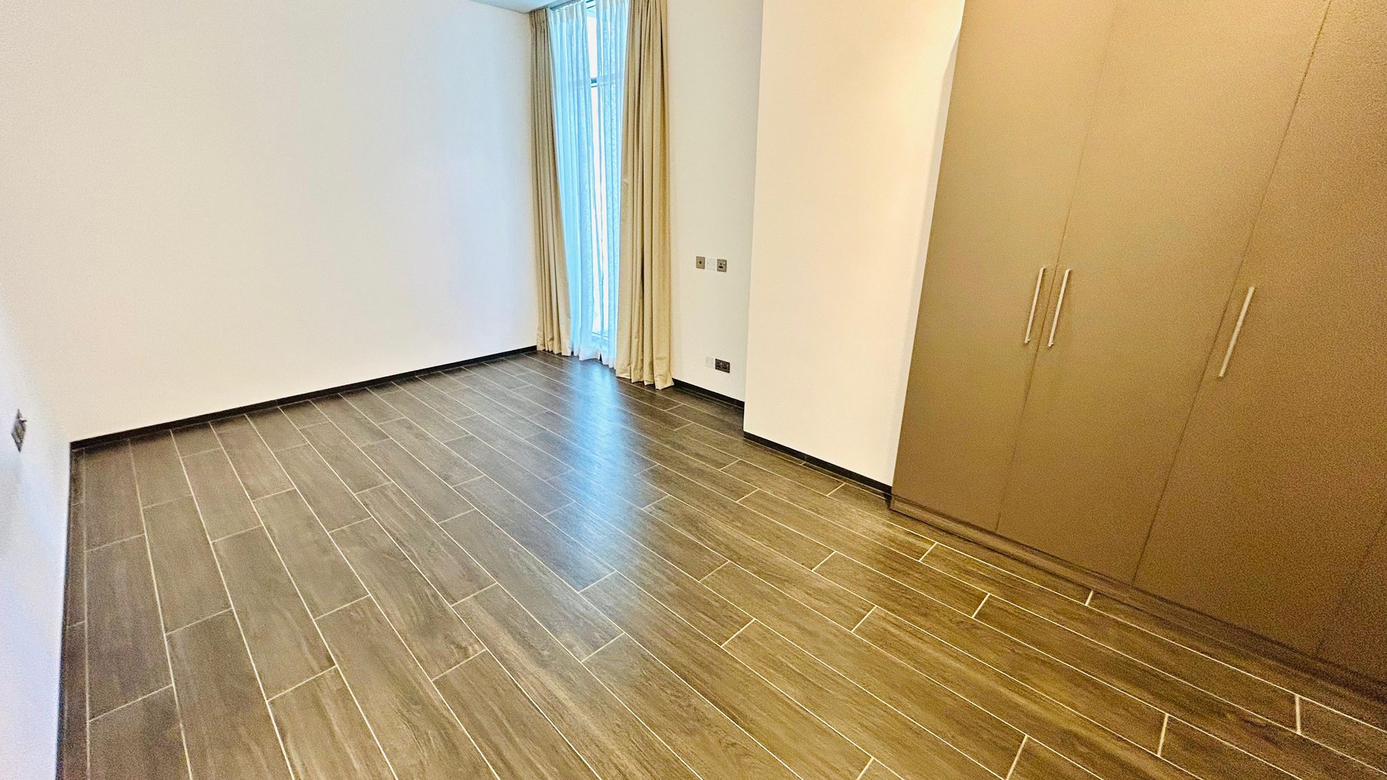 One Bedroom Apartment, 80 sqm, Central Location