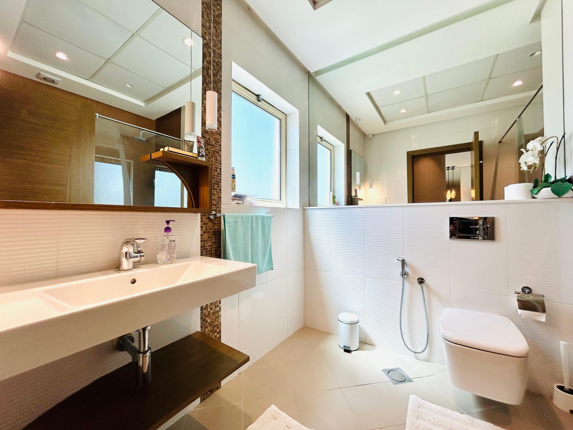 One-Bedroom Apartment, 74 sqm, Fully Furnished