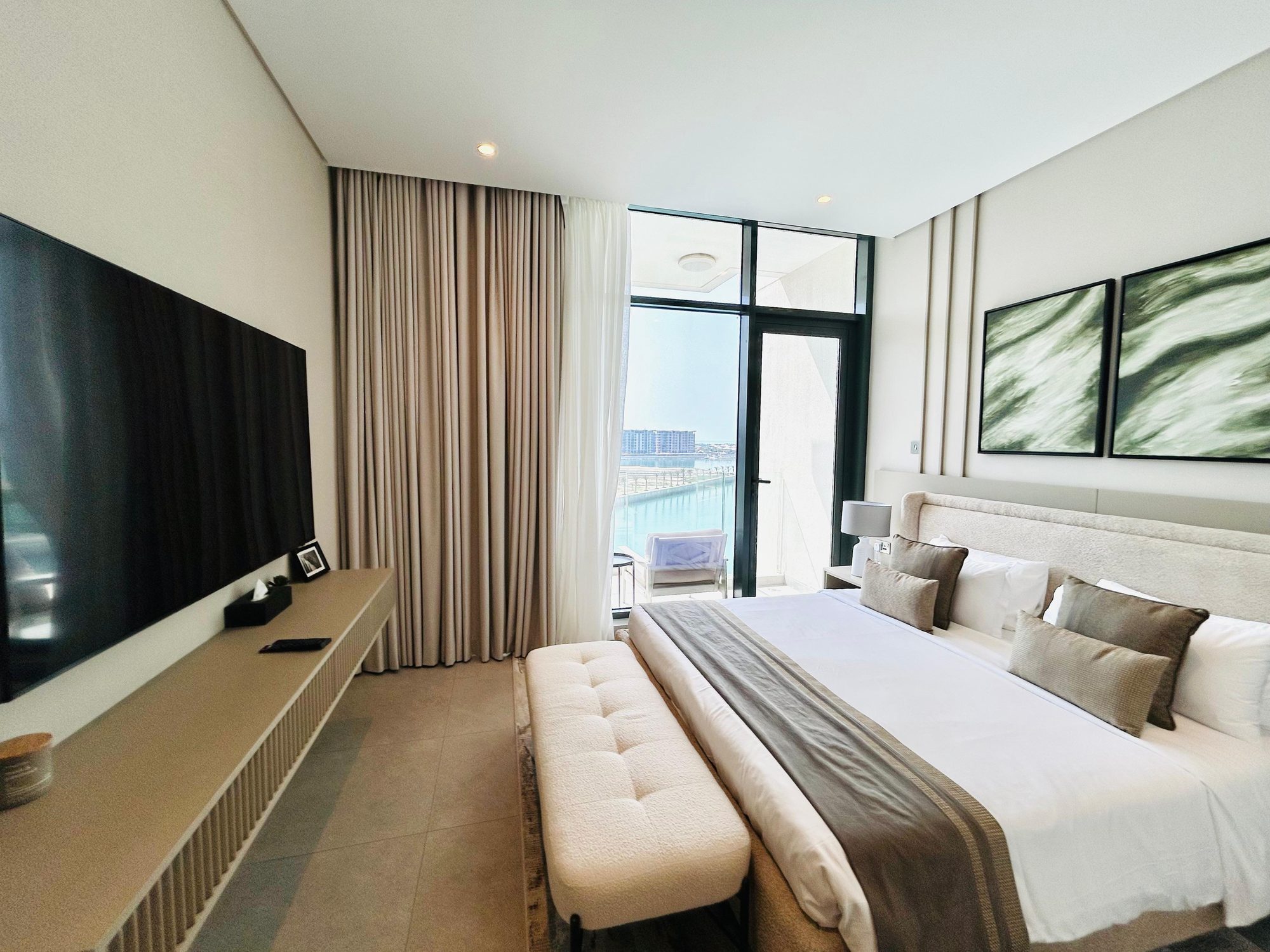 Two Bedroom Apartment with Full Amenities