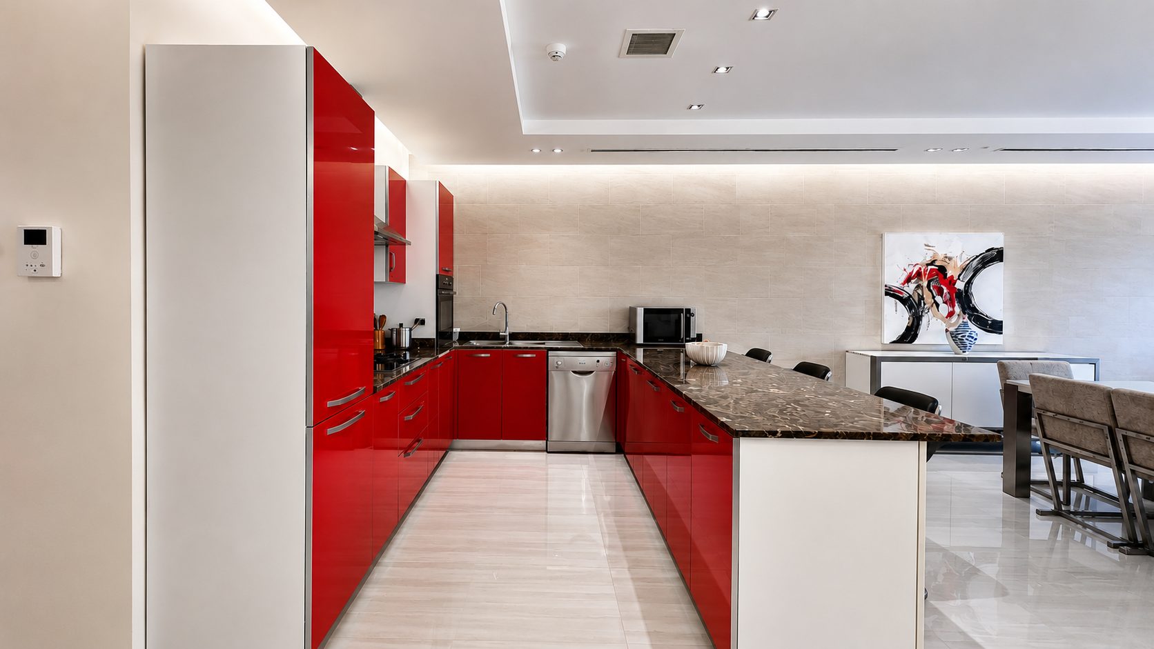 Three Bedroom Apartment with Waterfront Views