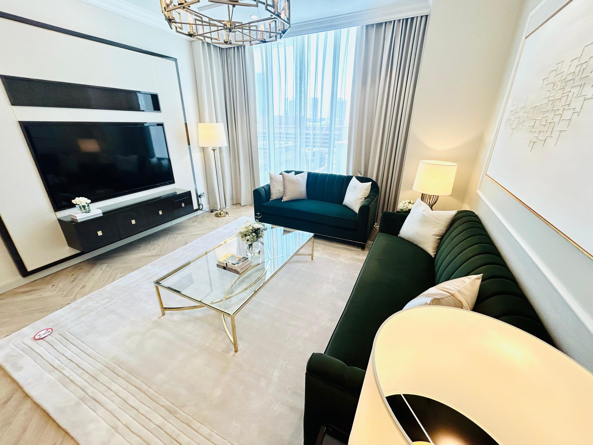 One-Bedroom Apartment with Shared Pool Access