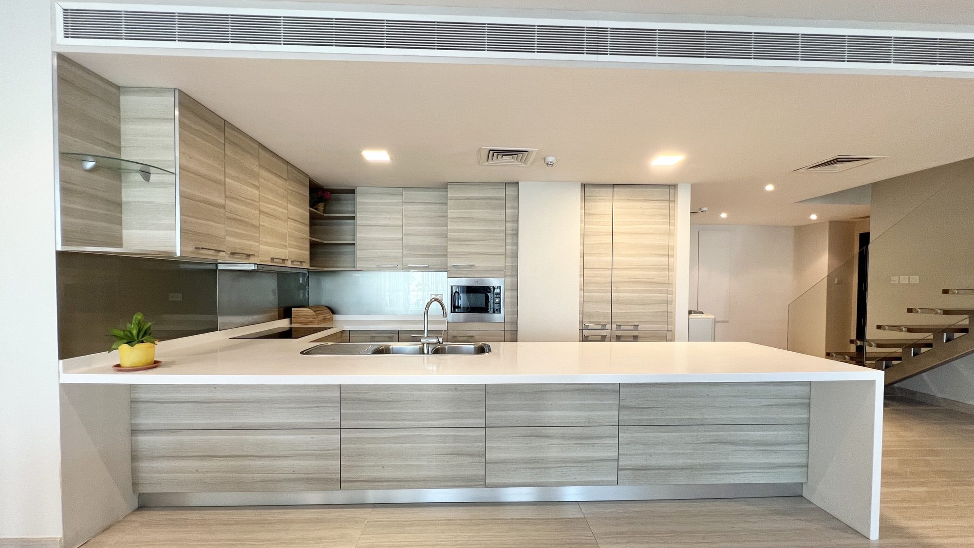 Three-Bedroom Duplex with Maid Room and Pool