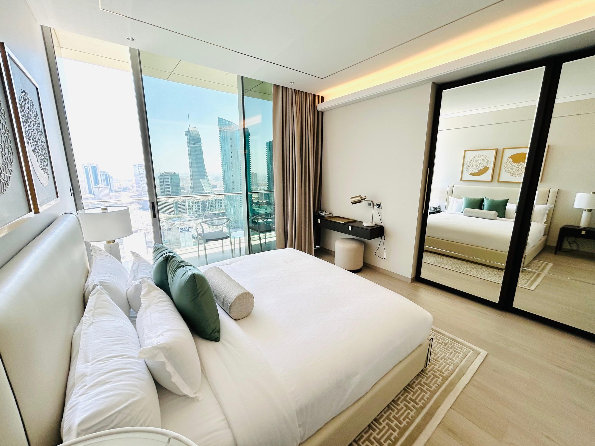 One Bedroom Apartment with Shared Pool and Gym