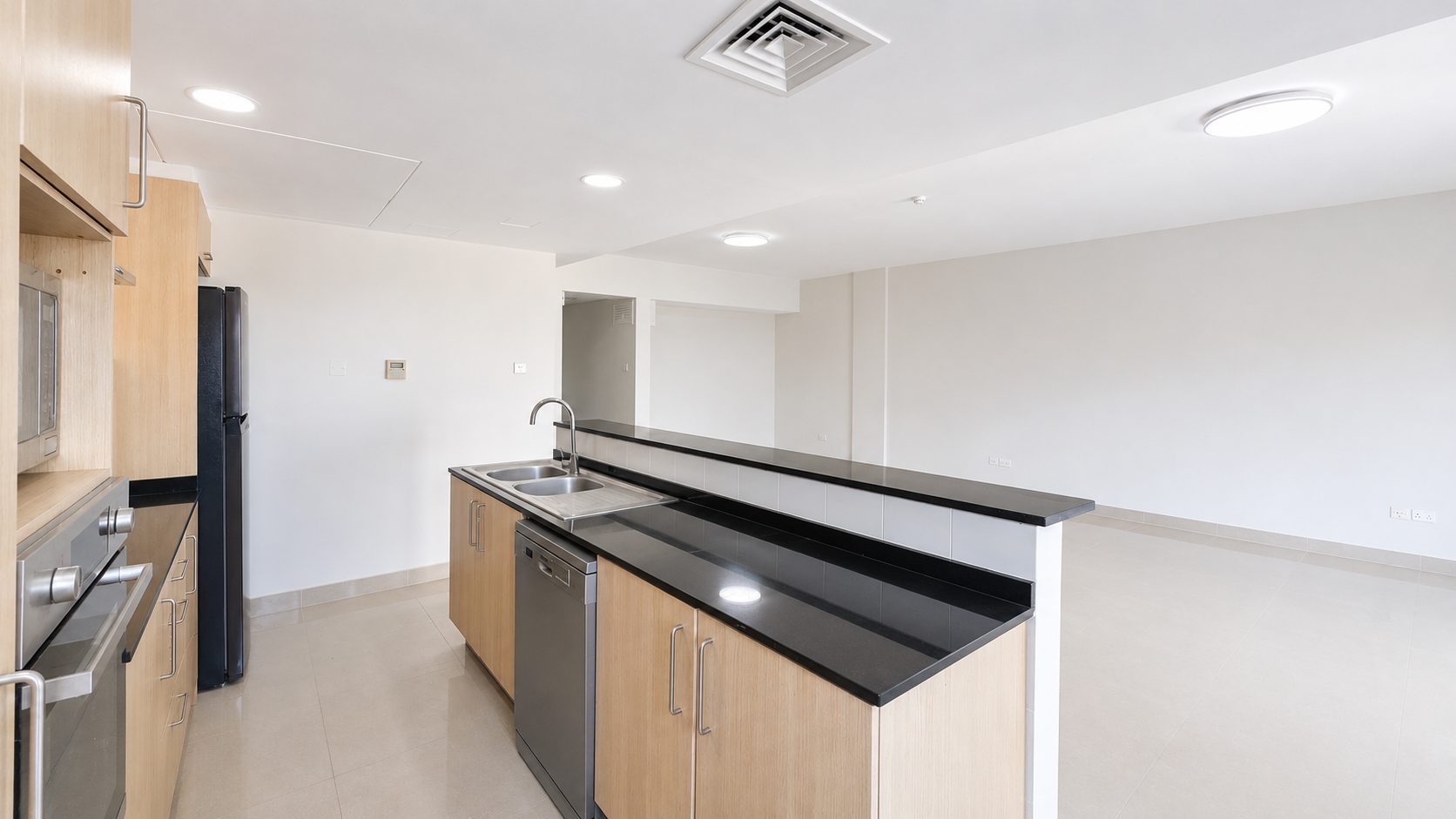 Three-Bedroom Apartment with Private Garden and Pool