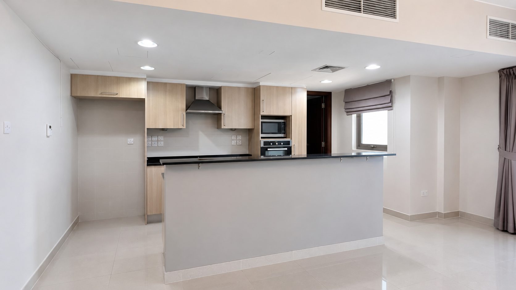 Three Bedroom Apartment with Maid's Room