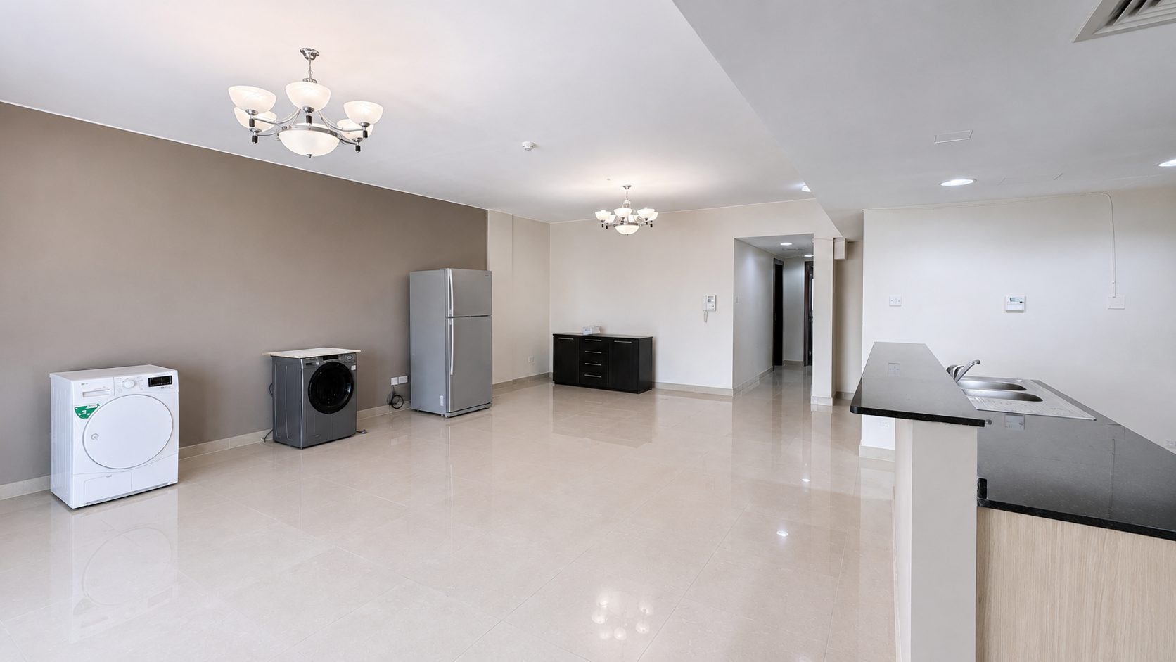 Three Bedroom Apartment with Maid's Room
