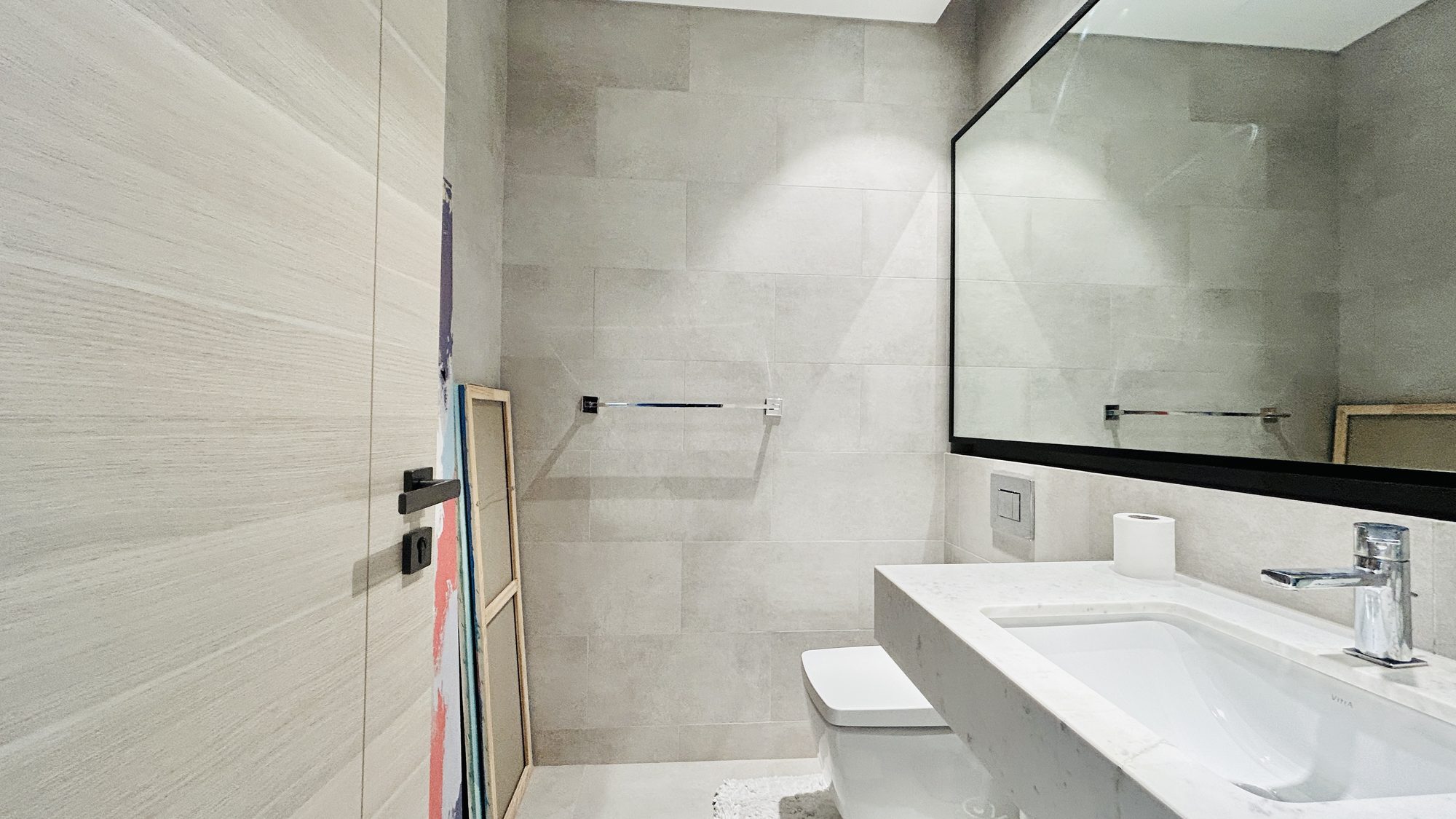 One Bedroom Apartment with Two Bathrooms