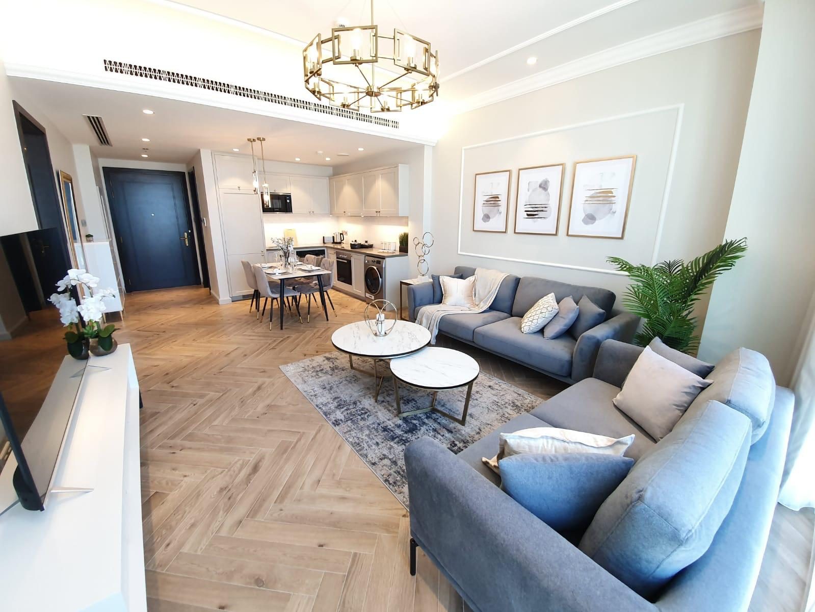 One-Bedroom Apartment with Dual Bathrooms