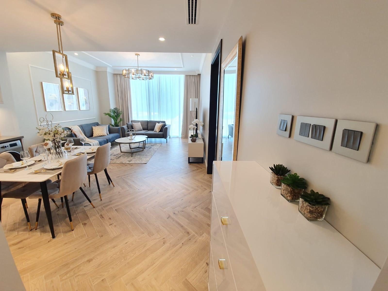 One-Bedroom Apartment with Dual Bathrooms