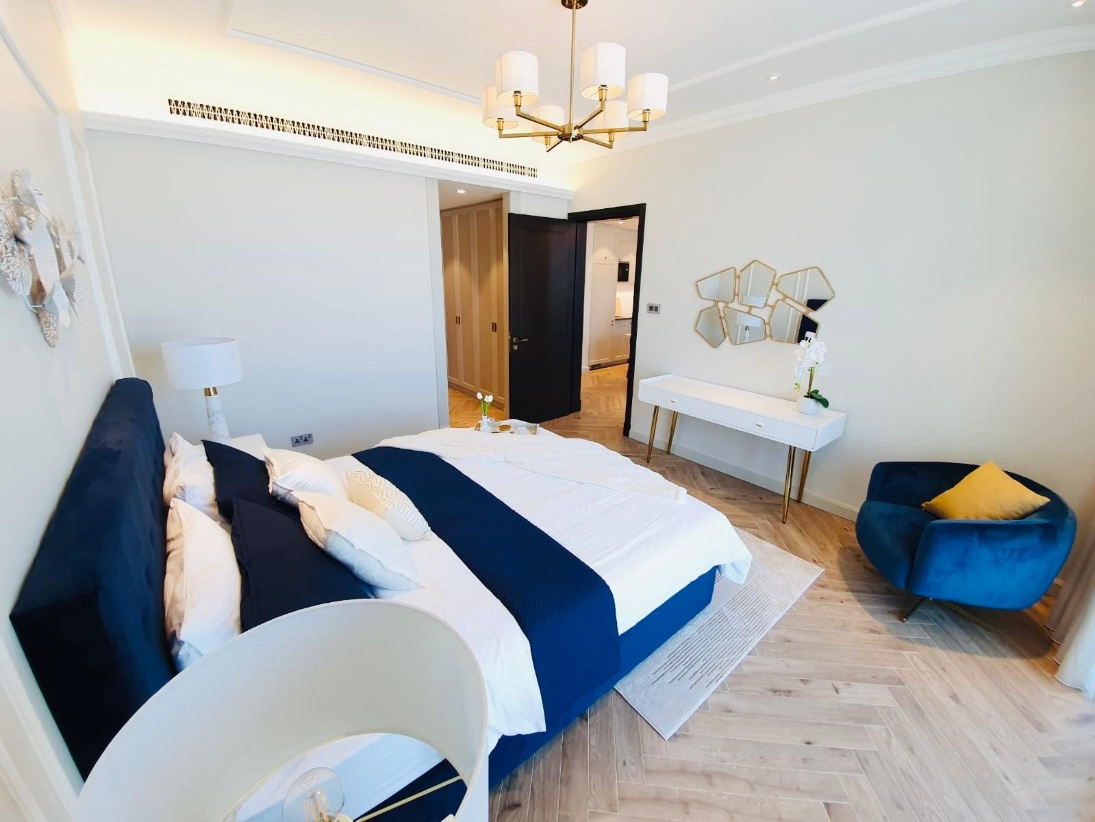One-Bedroom Apartment with Dual Bathrooms