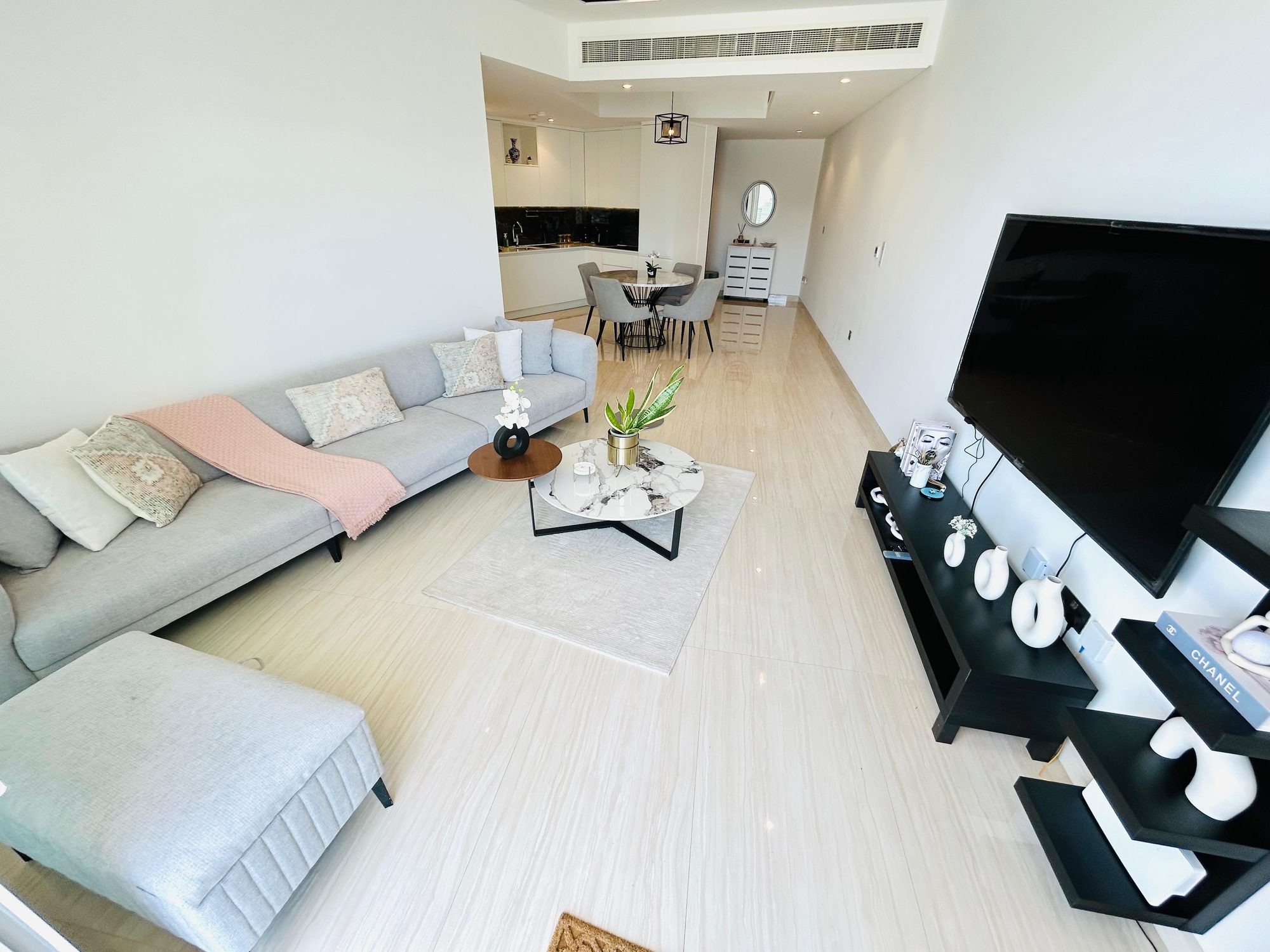 Two Bedroom Fully Furnished Apartment with Pool Access