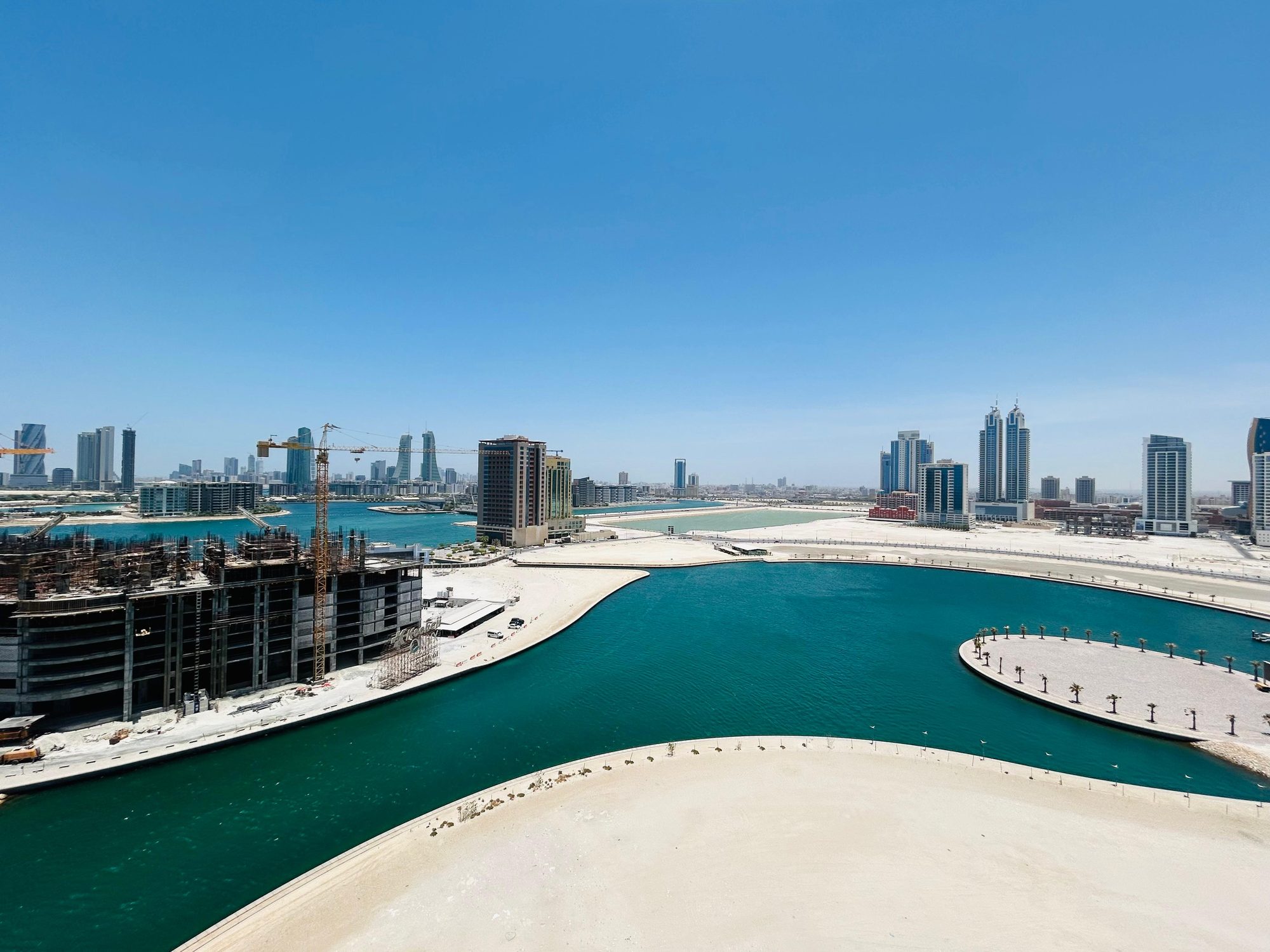 Two Bedroom Fully Furnished Apartment with Pool Access