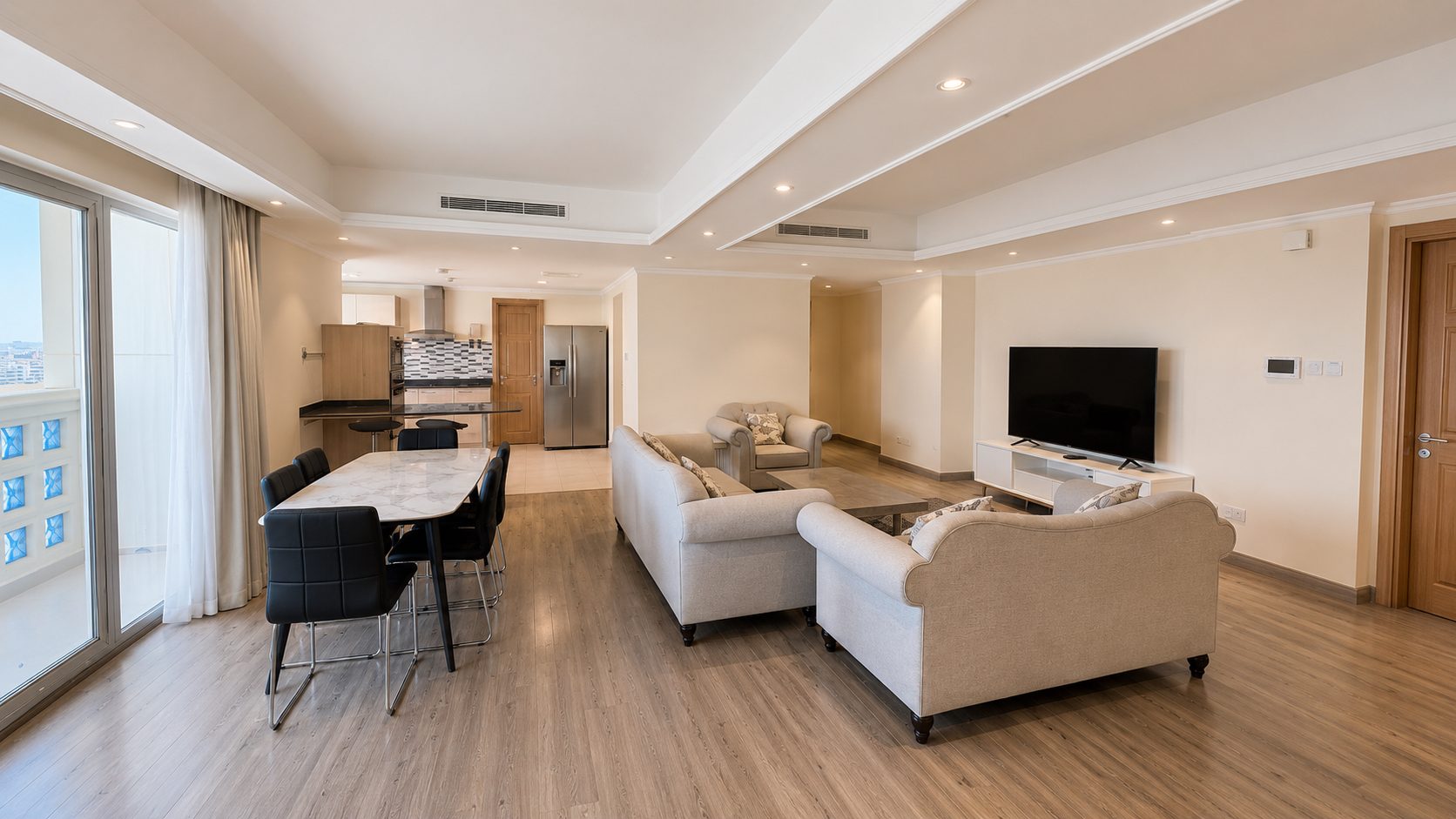 Three Bedroom Apartment with Four Bathrooms
