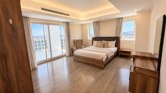 Three Bedroom Apartment with Four Bathrooms