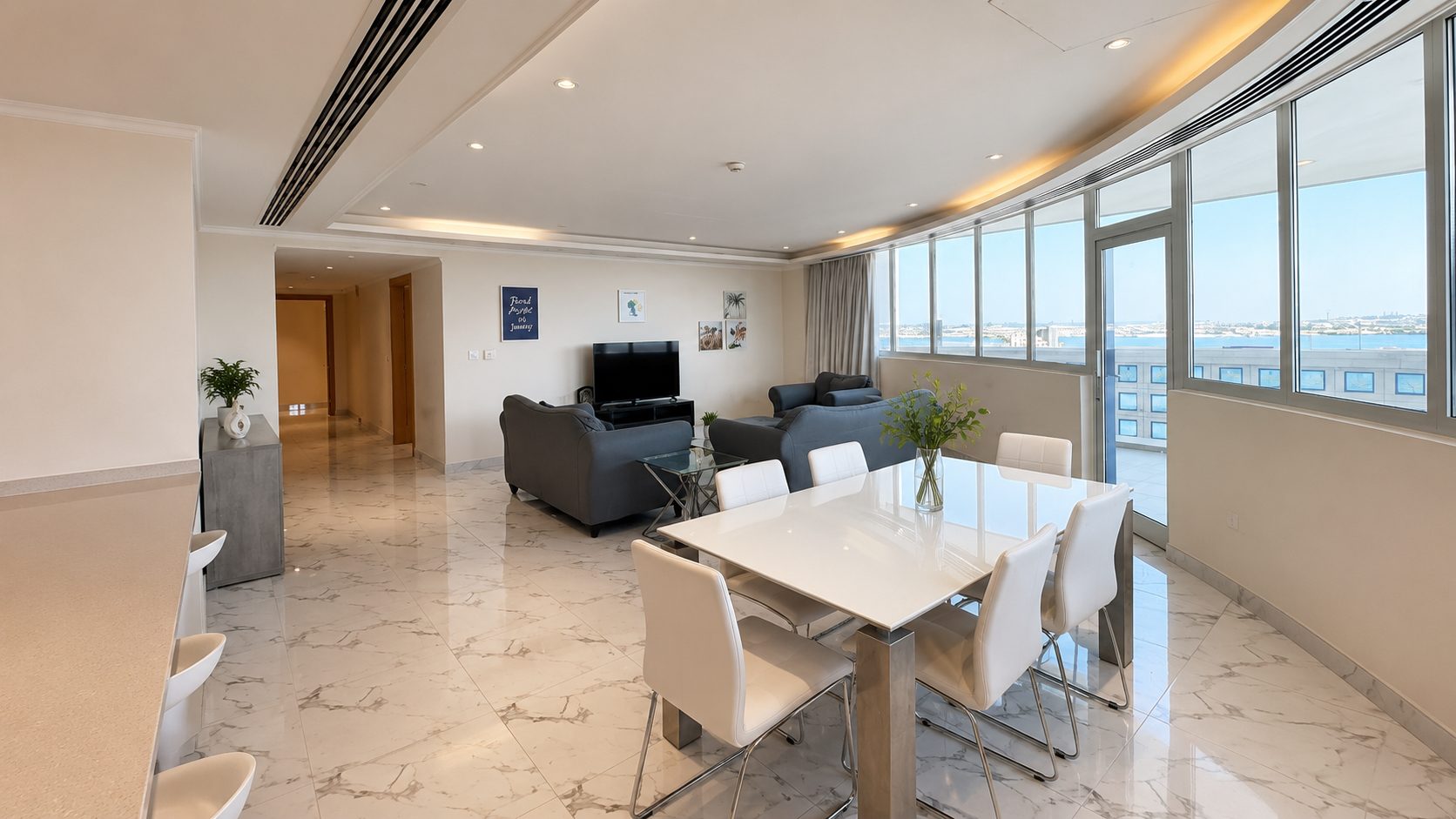 Two-Bedroom Apartment With Pool and Gym Access