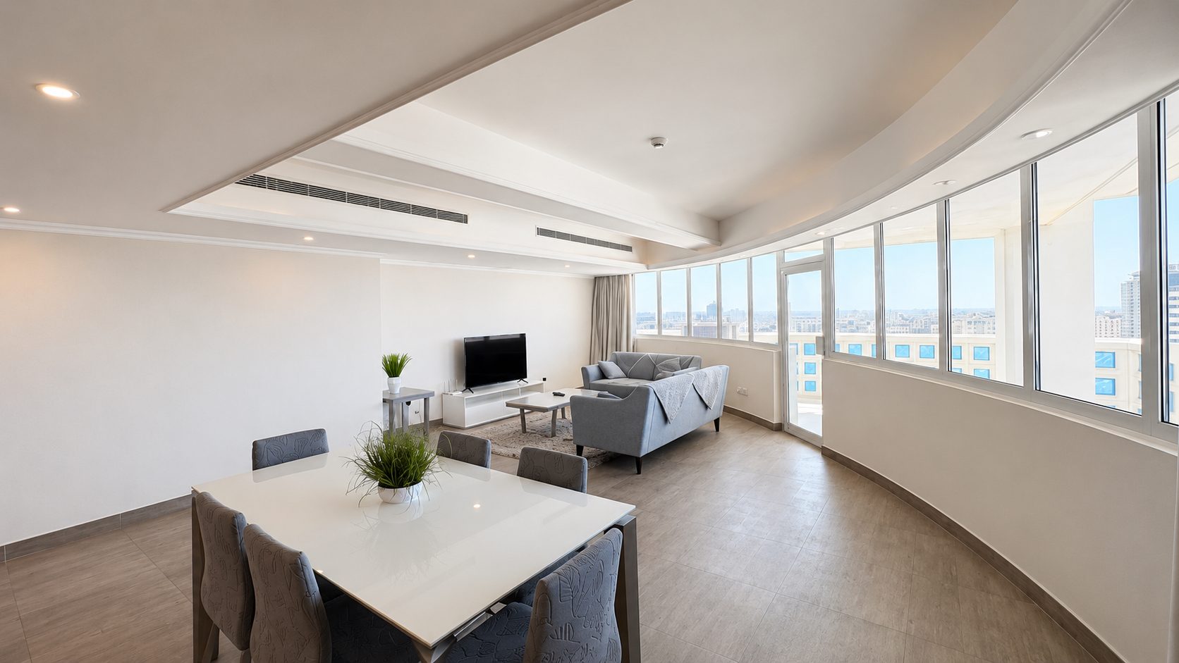 Two-Bedroom Apartment with Pool and Gym