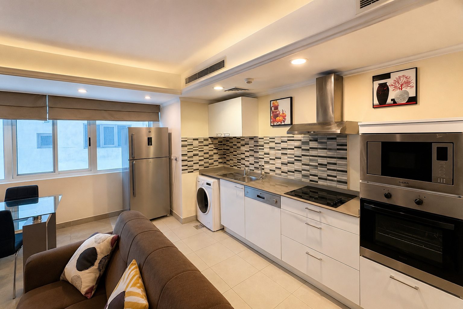 One-Bedroom Apartment with Pool and Gym Access
