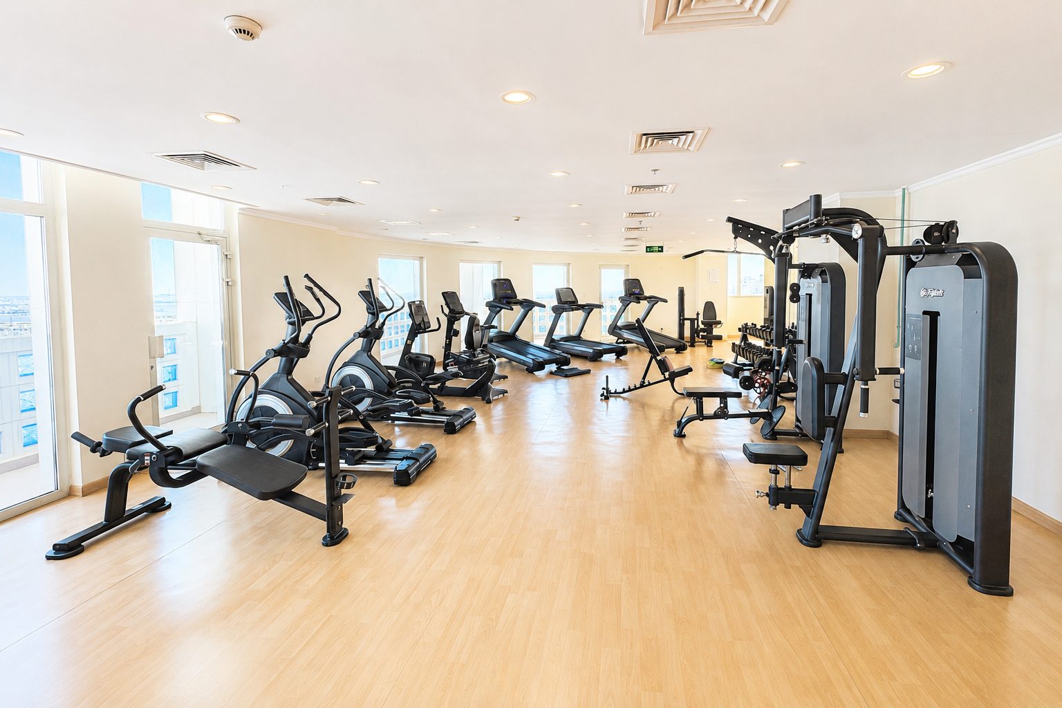 One-Bedroom Apartment with Pool and Gym Access
