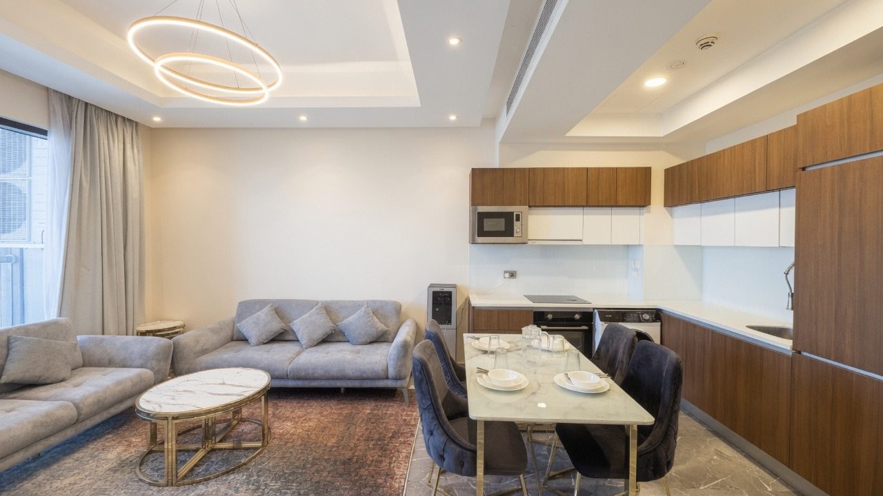 1 Bedroom Apartment with Water Views