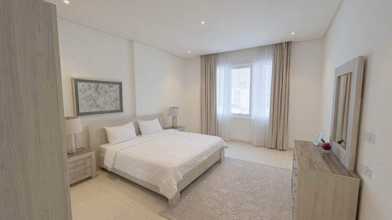 One Bedroom Apartment with Dual Bathrooms
