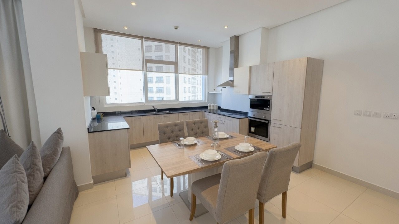 One Bedroom Apartment with Pool and Gym