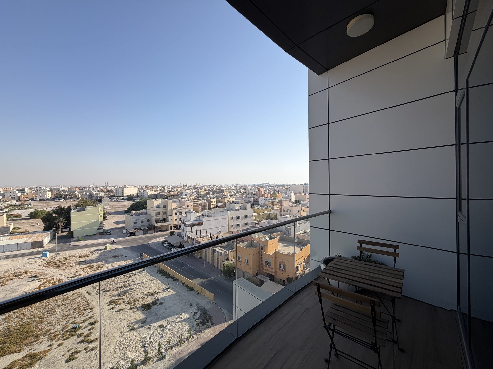 1-Bedroom Apartment, 90sqm, Two Bathrooms